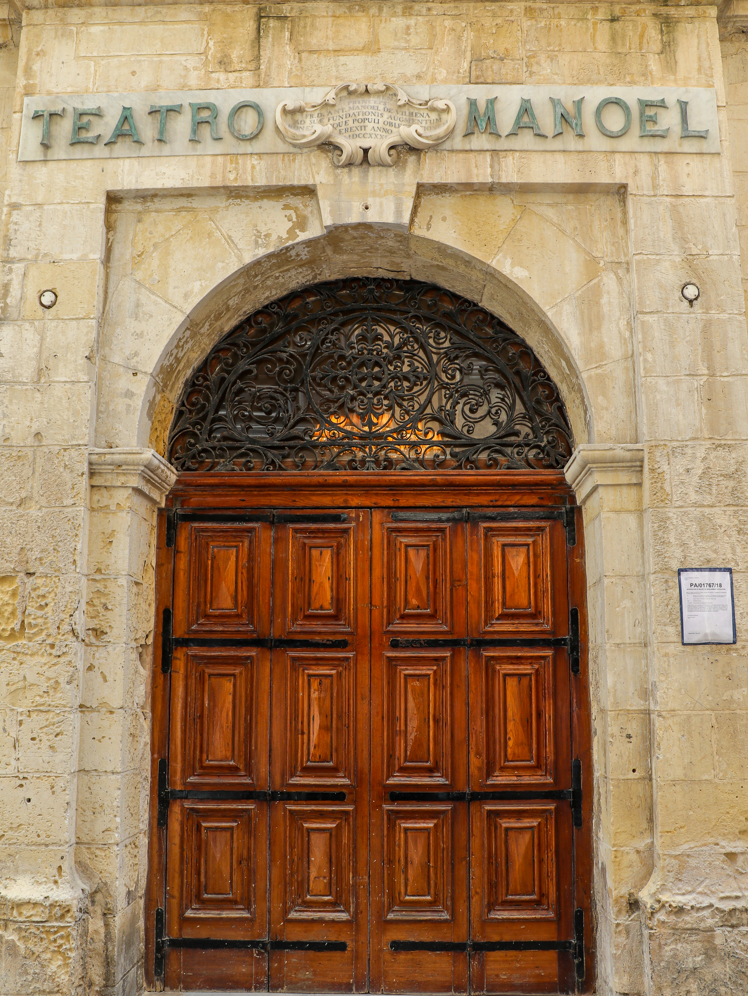 Porta Teatro Manoel