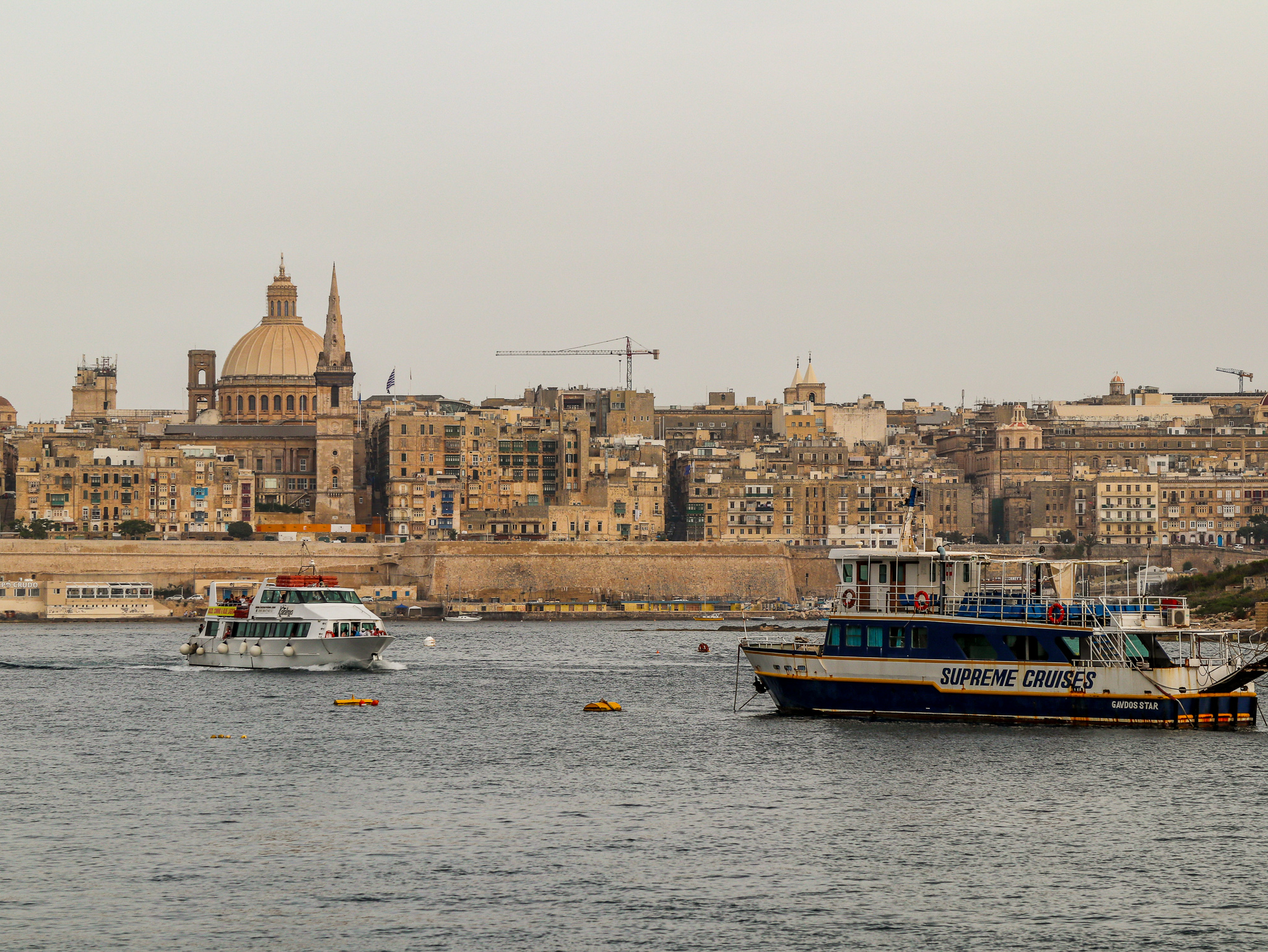 Vista a partir de Sliema e Ferry