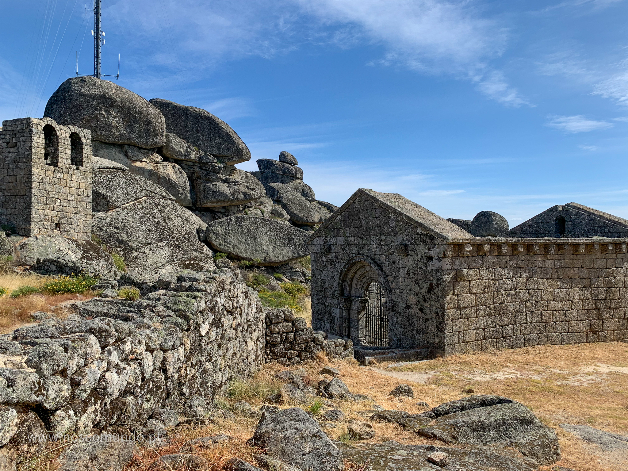 capela-sao-miguel-monsanto